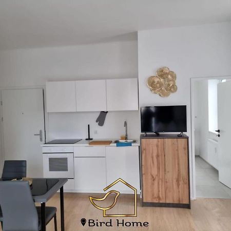 Bird Home Room 10 Klagenfurt am Woerthersee Dış mekan fotoğraf