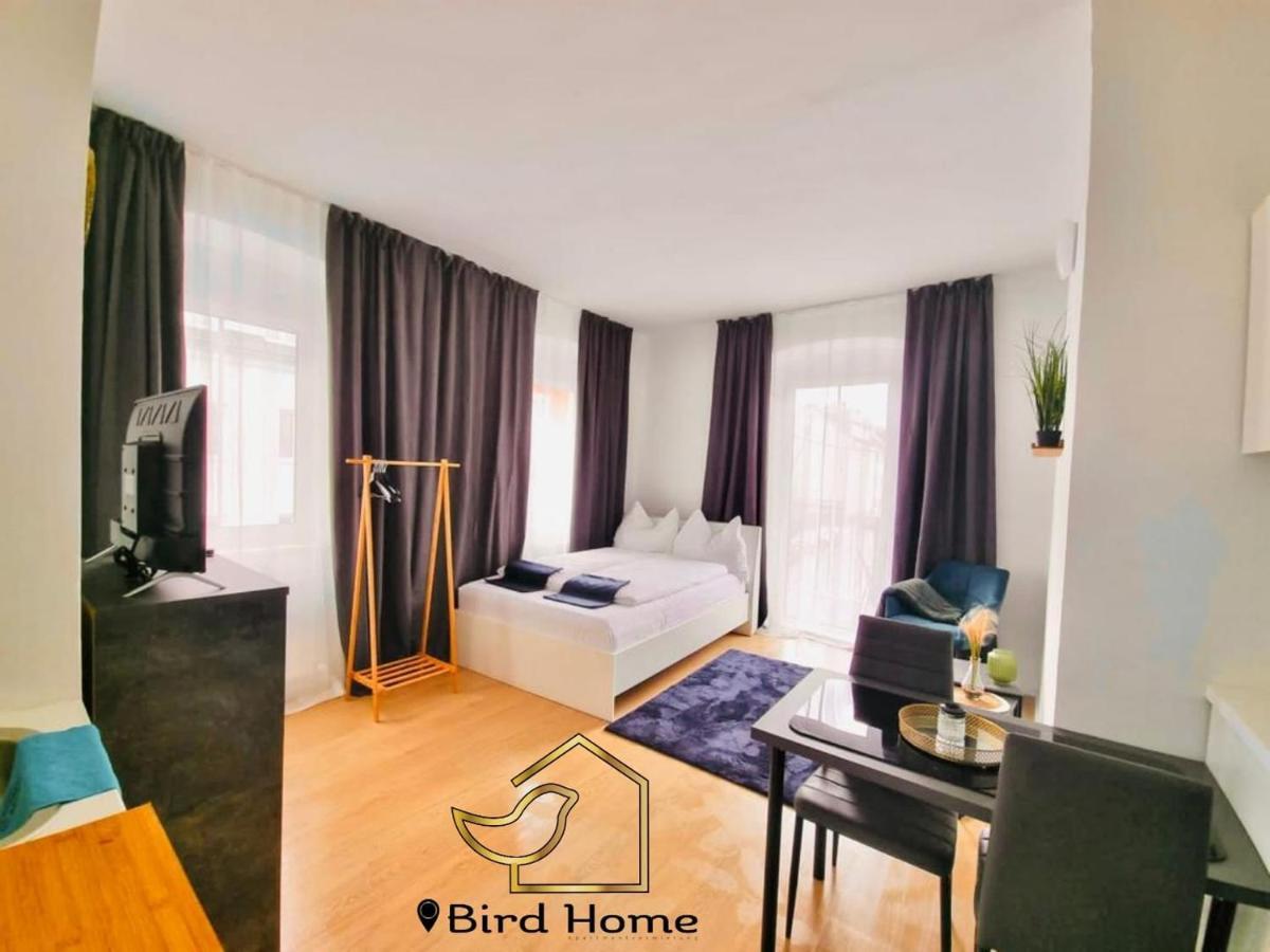Bird Home Room 10 Klagenfurt am Woerthersee Dış mekan fotoğraf